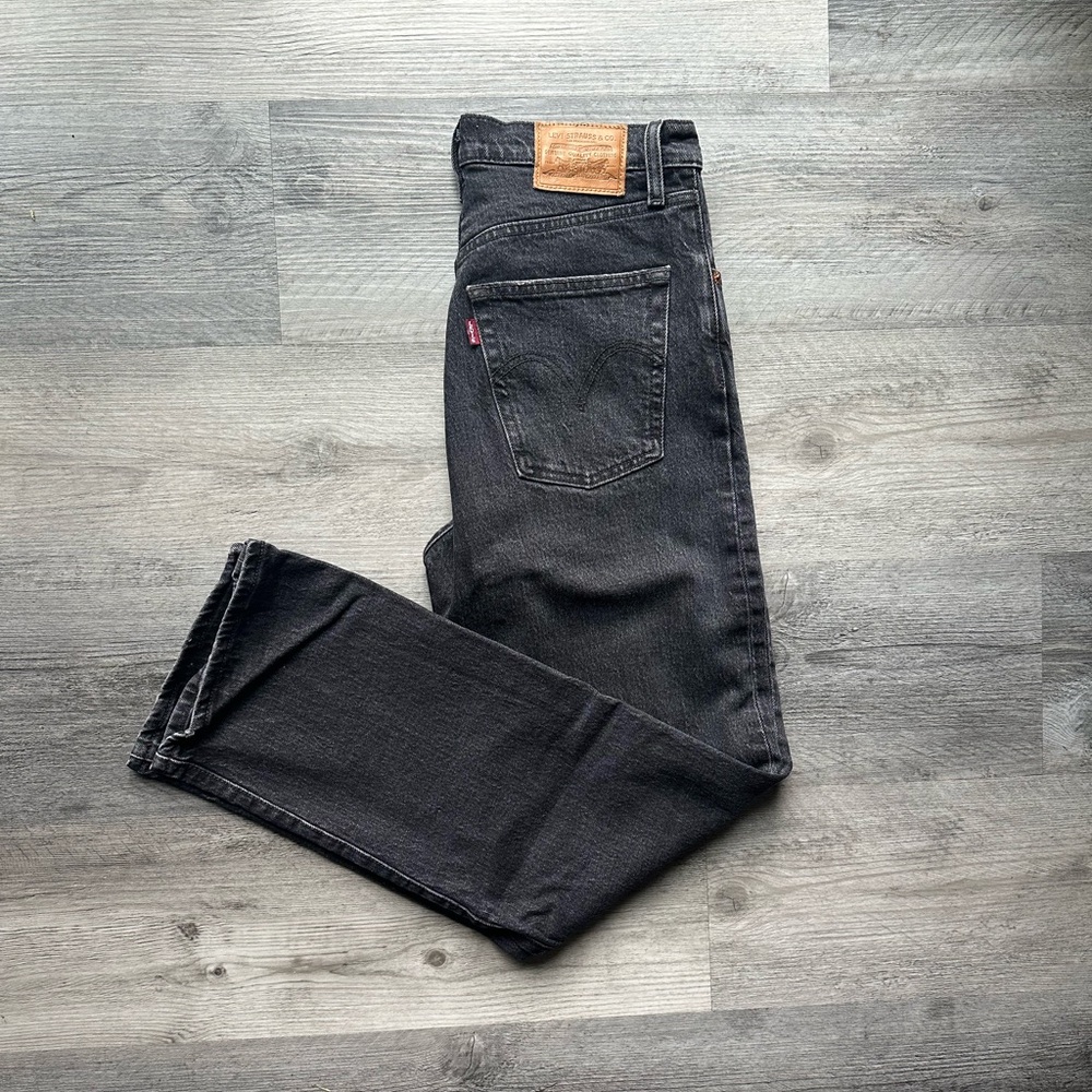 Levi’s Premium Ribcage Straight Ankle Jeans – Size 27 – Black Wash